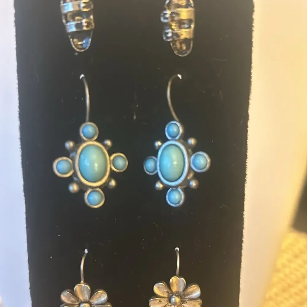 5 silver vintage earrings